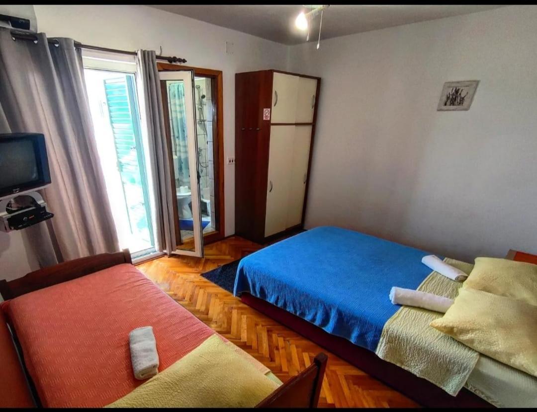 Manora Sucuraj 2 bedroom apartment Sućuraj Exterior foto